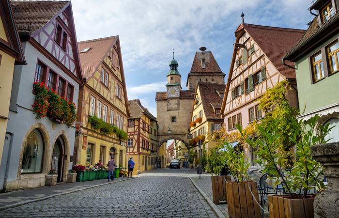 Das schöne Rothenburg zeigt nur einen der vielen schönen Orten in den Franken. (Foto: AdobeStock - Ievgen)