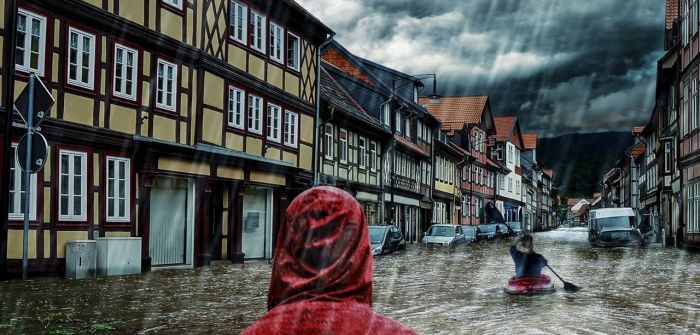 Schwere Unwetter in Süddeutschland verursachen hohe Schäden für (Foto: AdobeStock - ferkelraggae 165921067)