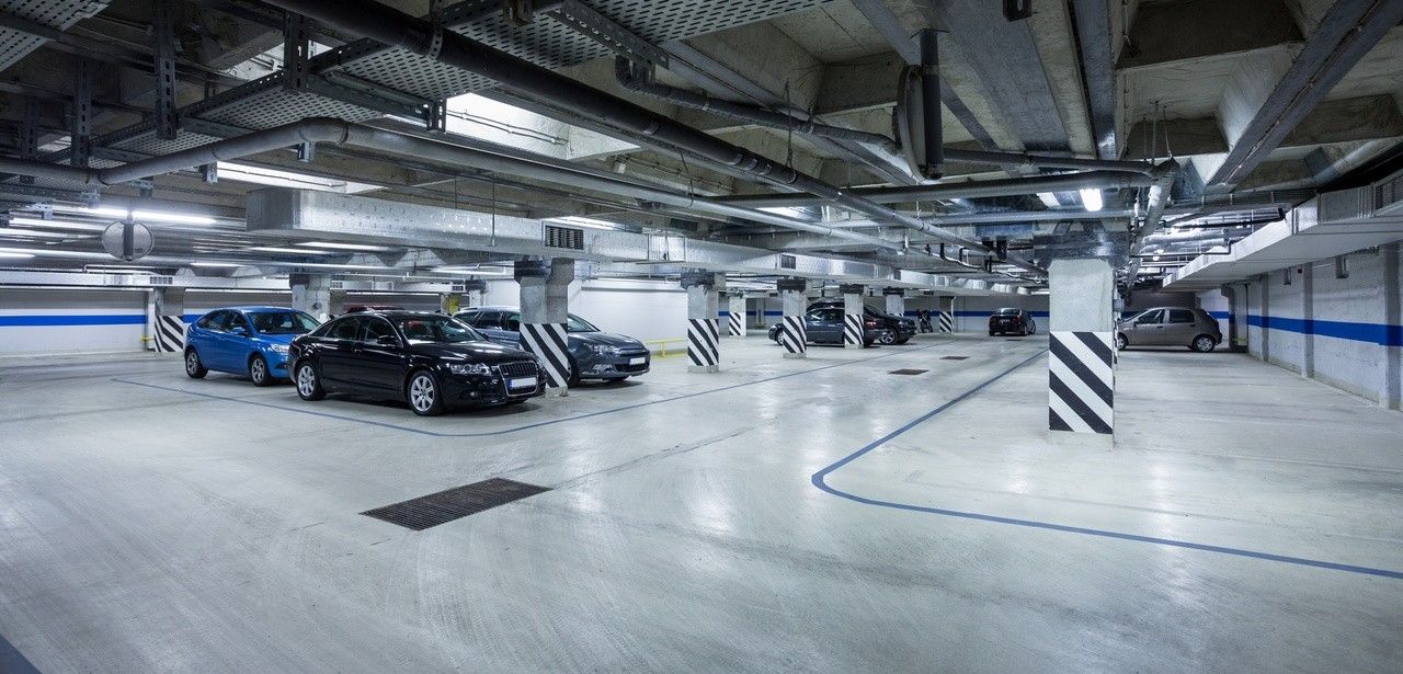Zeitersparnis und Umweltschutz durch schrankenloses Parken Nachhaltiges Parkraumsystem für angenehmen Aufenthalt und reibungsloses (Foto: AdobeStock - luckybusiness 45379214)