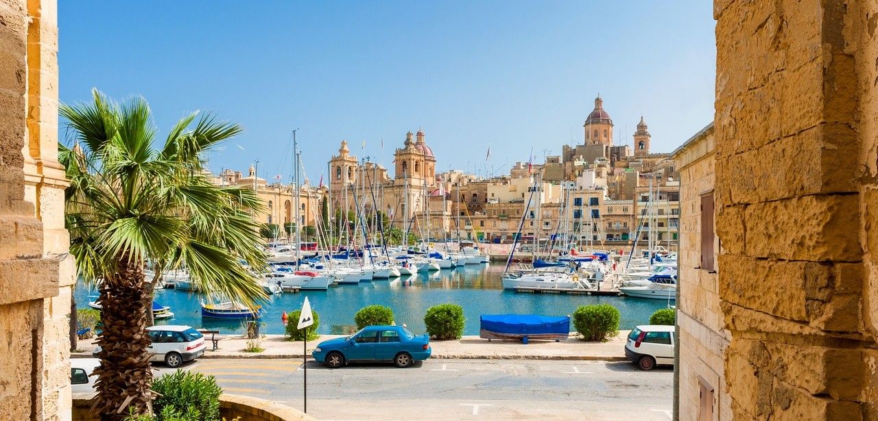 Informieren Sie sich vor Ort über Sprachschulen in Malta! (Foto: AdobeStock - allard1 133246552)