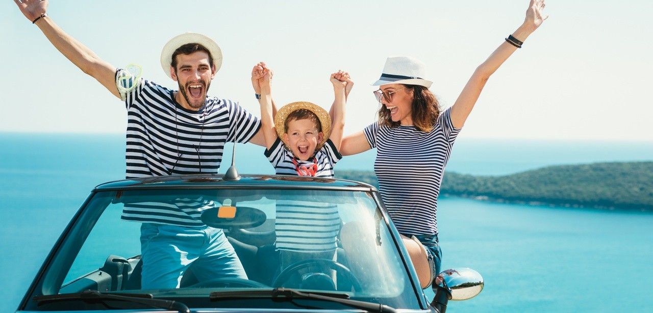 Worauf Arbeitnehmer bei der Nutzung ihres Dienstwagens achten (Foto: AdobeStock - Mediteraneo 210325613)