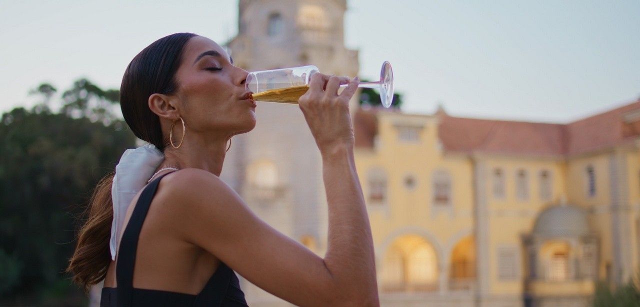 Schlossplatz Unter den Linden wird festliche Bühne für (Foto: AdobeStock - stockbusters - 759077782)