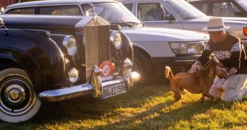 August: Dritte Nordsee Classic startet mit sechzig Oldtimern (Foto: Touristik GmbH Krummhörn-Greetsiel)