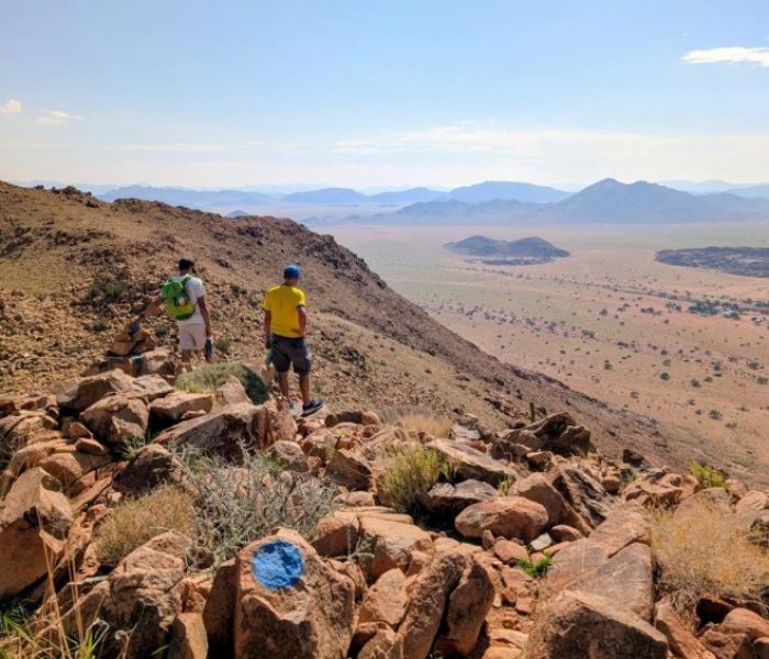 Wandern mit Namib-Blick (Foto: Afrika Plus Reisen)